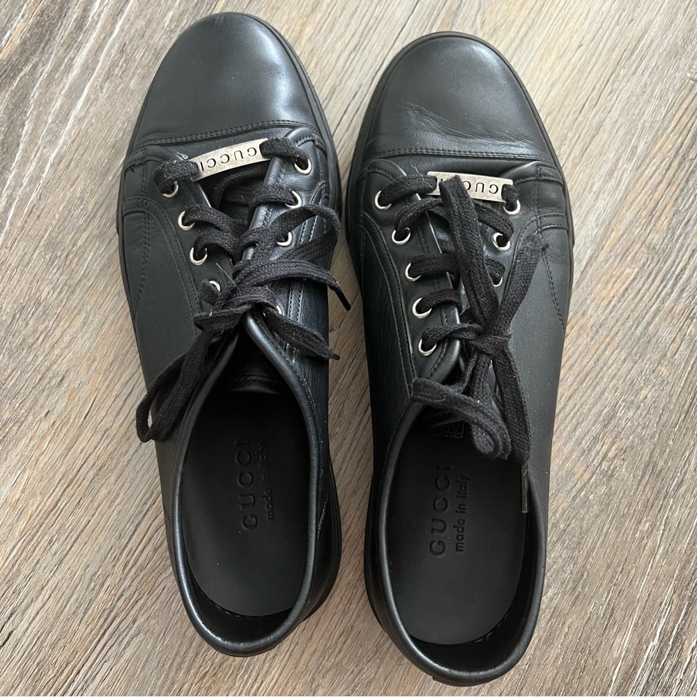 Gucci classic leather low top sneakers - Picture 16 of 16